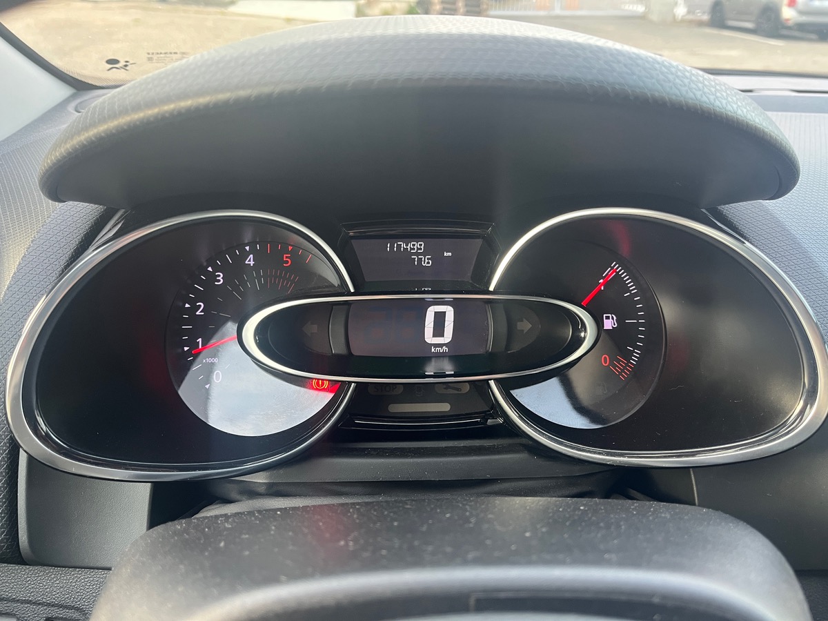 RENAULT Clio Estate 1.5 DCI 90ch Business, Courroie de distribution OK, Attelage, GPS, radars AR