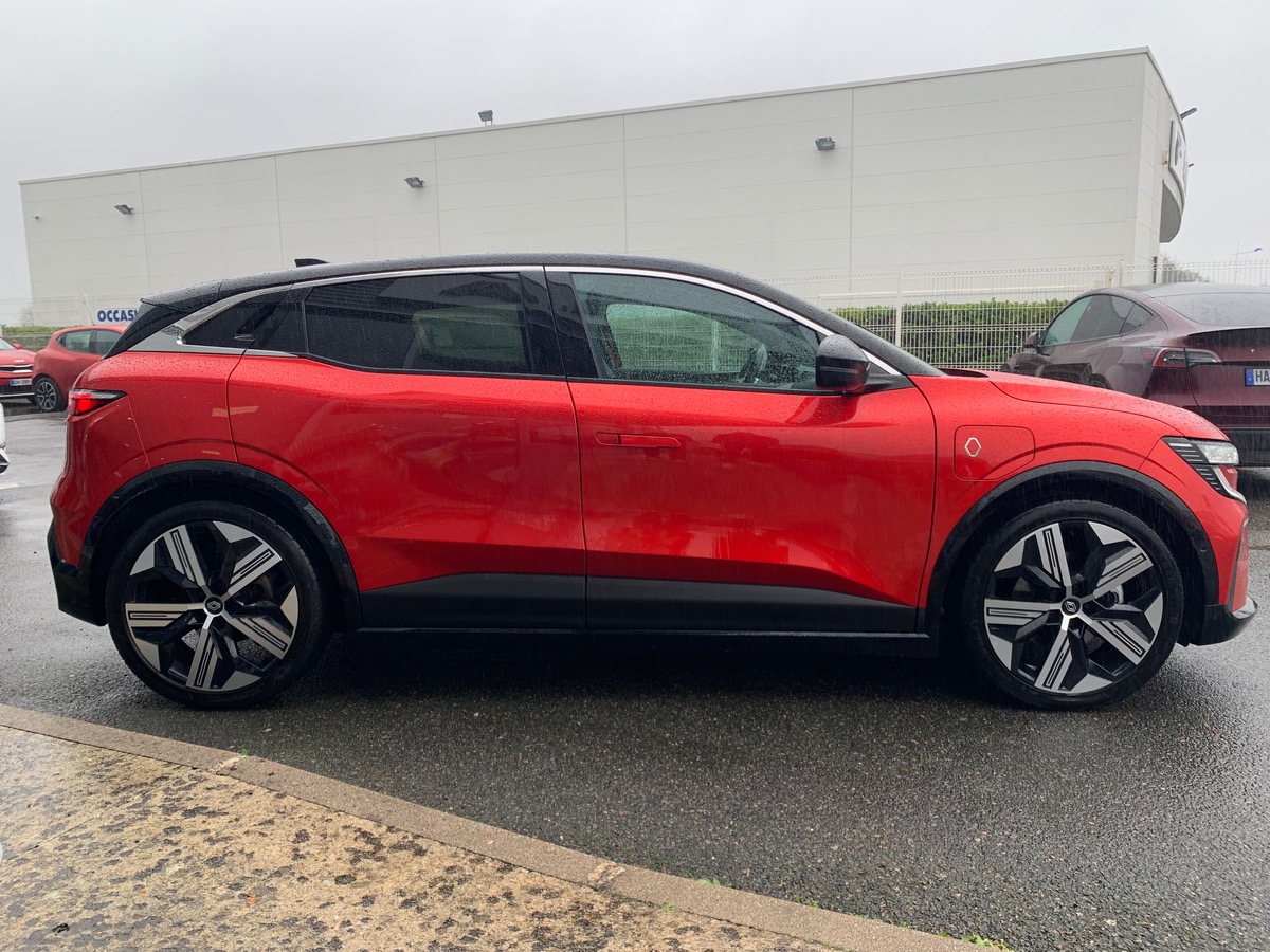 RENAULT MEGANE E TECH ELECTRIC 220 ch | ICONIC EV60 SUPER CHARGE | Pack Performance autonomie