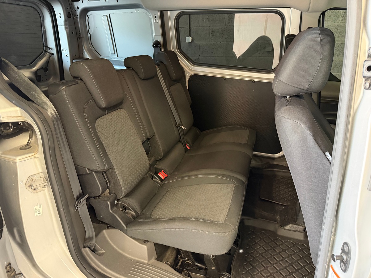 Ford T.CONNECT transit Connect 120 ch BVA 5 Places Long Boite Automatique / Double porte latéral