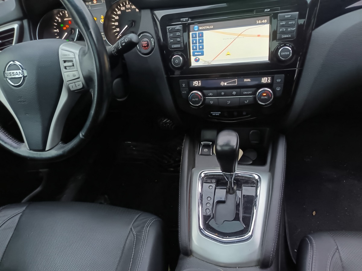 Nissan Qashqai 1.6l dci 130 ch teckna Roulant vendu en l'état / Crochet d'attelage