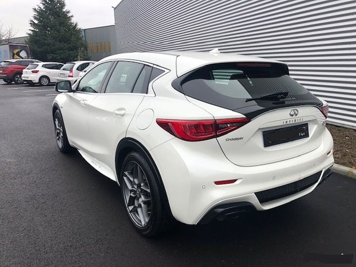 Infiniti Q30 2.0t 211ch Sport AWD DCT7