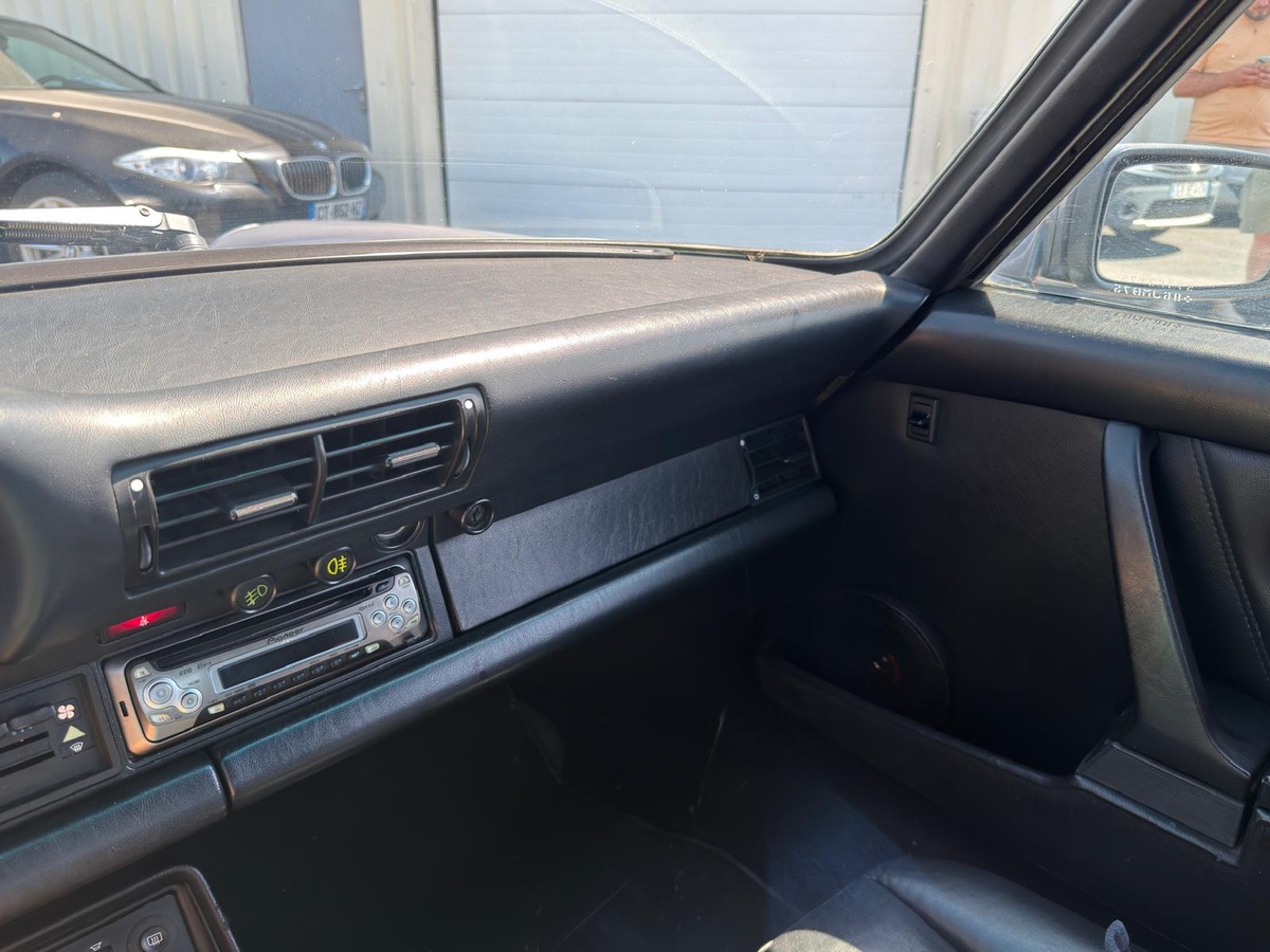 Porsche 911 SC 3.2 231ch Carrera