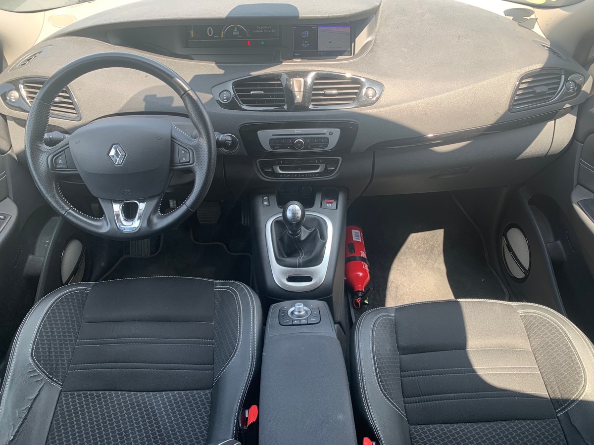 RENAULT Grand Scenic 130 chevaux | BOSE | 7 Places | Caméra de recul | Régulateur de vitesse | GPS