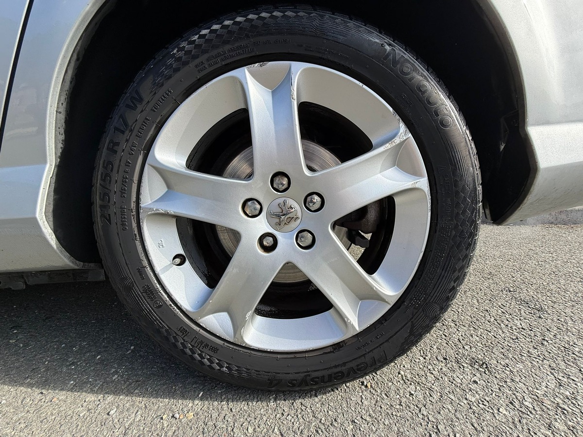 Peugeot 407 2.0 HDI 135CH PREMIUM PACK  / REVISEE / GARANTIE