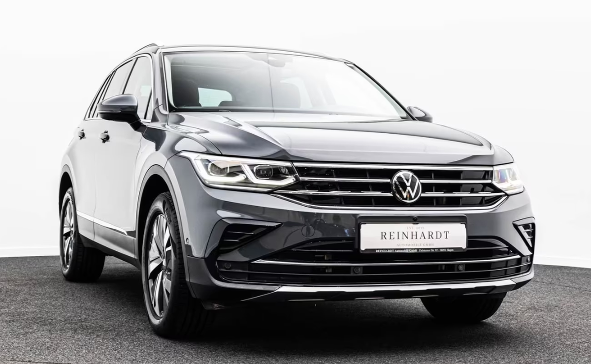 Volkswagen Tiguan II 1.4 eHybrid 245ch Elegance DSG6 Toit ouvrant Attelage