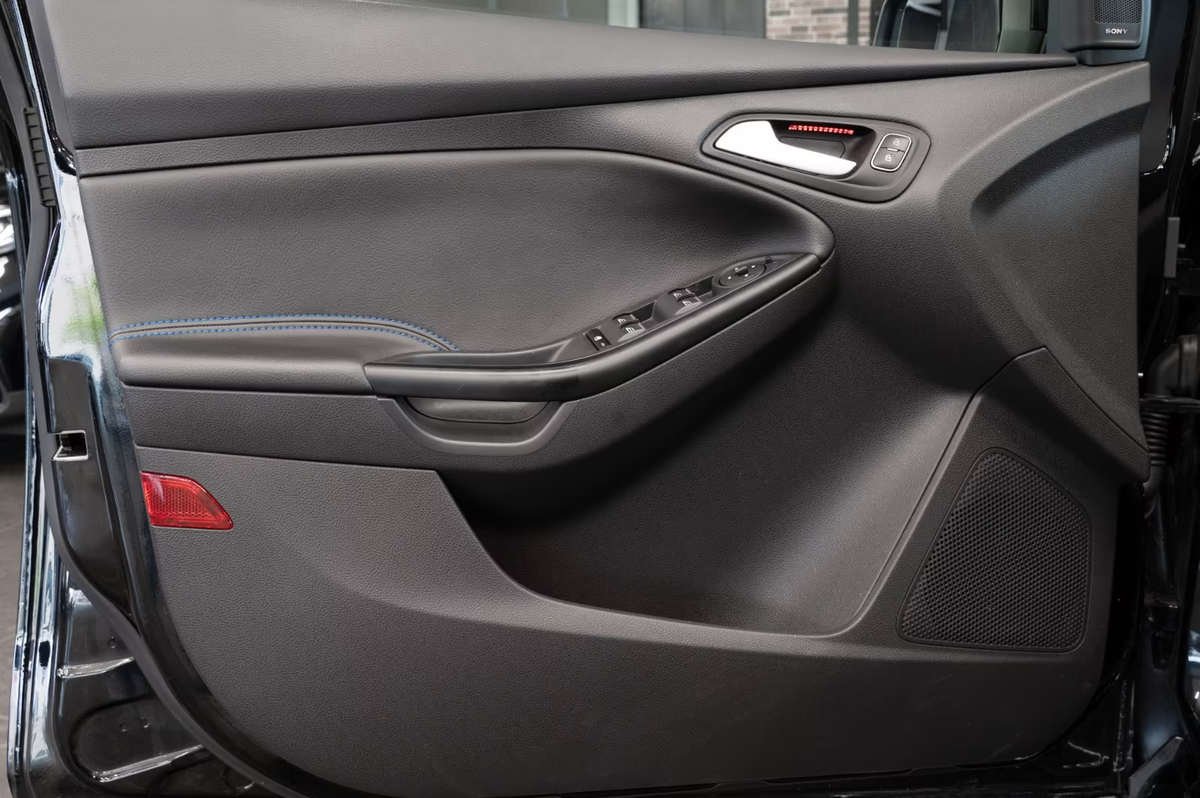 Ford Focus III 2.3 EcoBoost 350ch Stop&Start RS