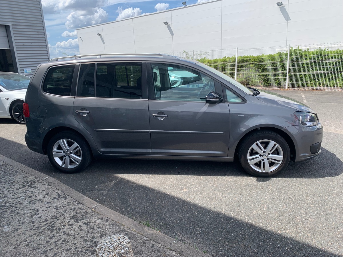 Volkswagen Touran 105 | Match | 7 Places | GPS | Régulateur vitesse | Bluetooth | Toit panoramique