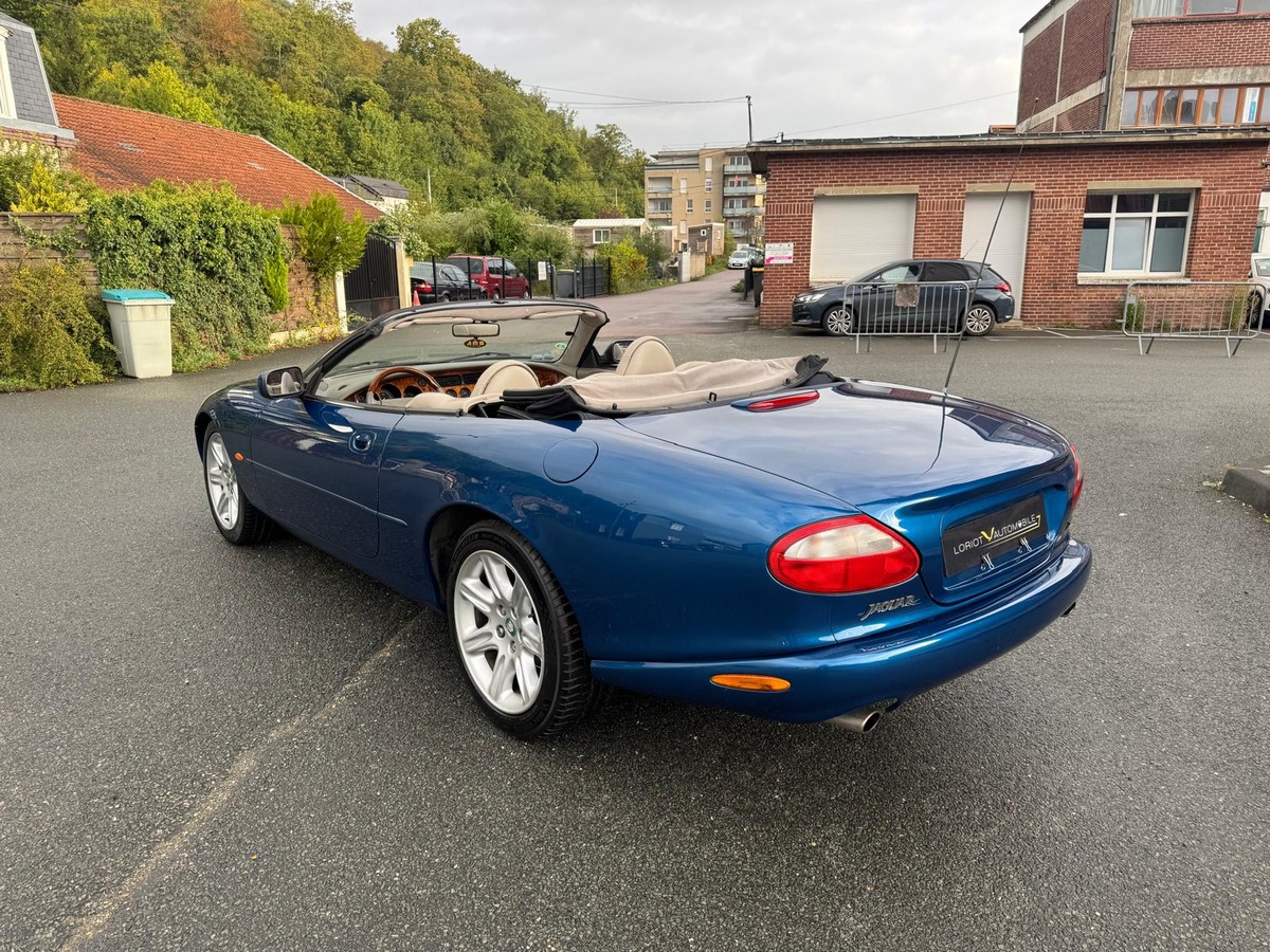 Jaguar XK8 Cabriolet 4.0 V8 285cv - Garantie