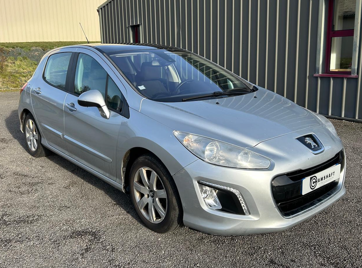 Peugeot 308 eHDI 1.6 (112 ch)