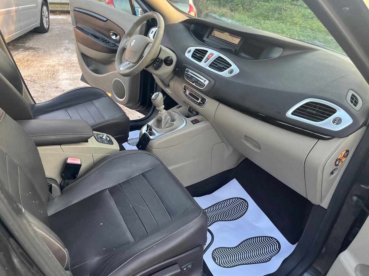 RENAULT Scenic 1.9 dci