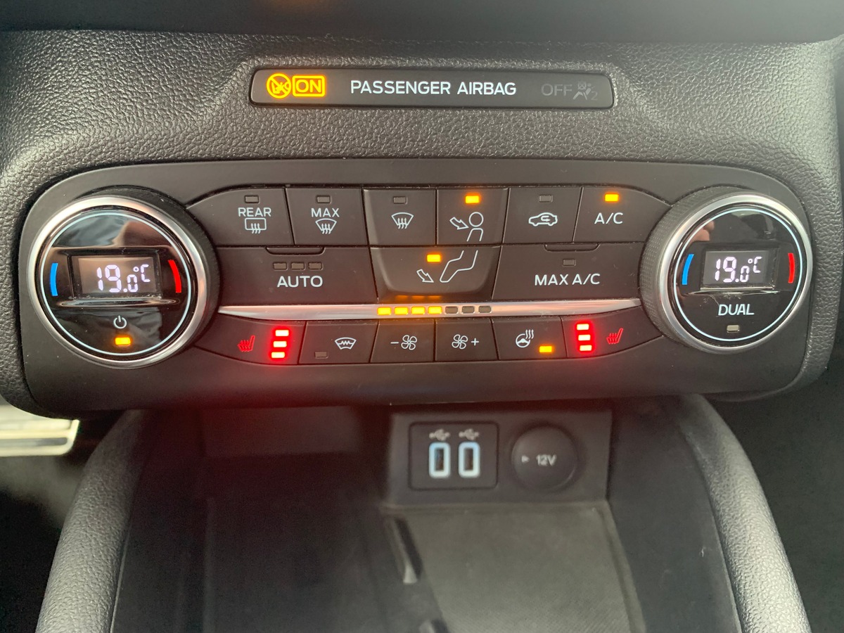 Ford Focus 125 ch | ST-LINE X | Caméra de recul | Apple car play Android auto | Régulateur vitesse
