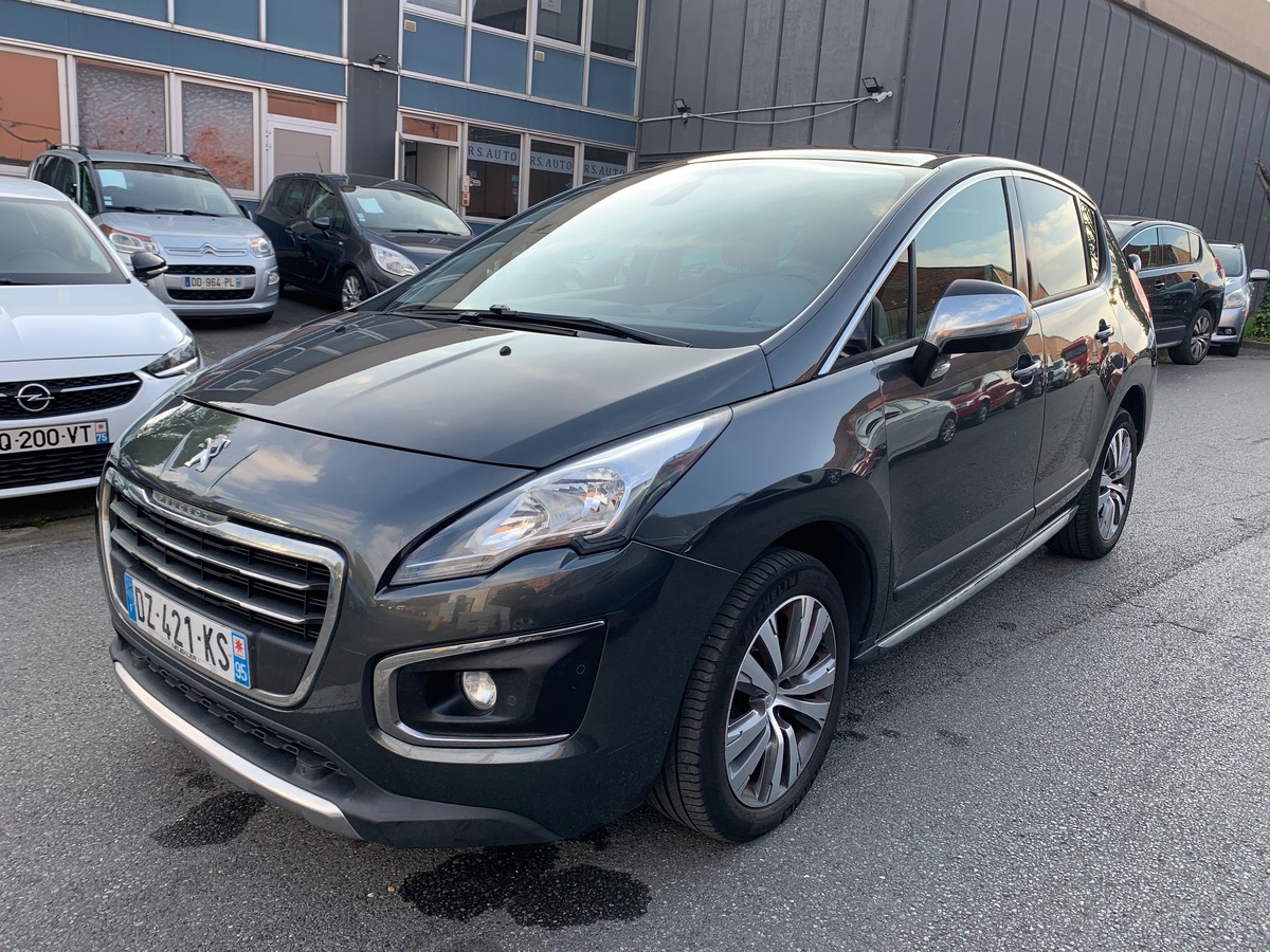 Peugeot 3008 1.6 e-HDI 120 CH alure 1er main 4foit