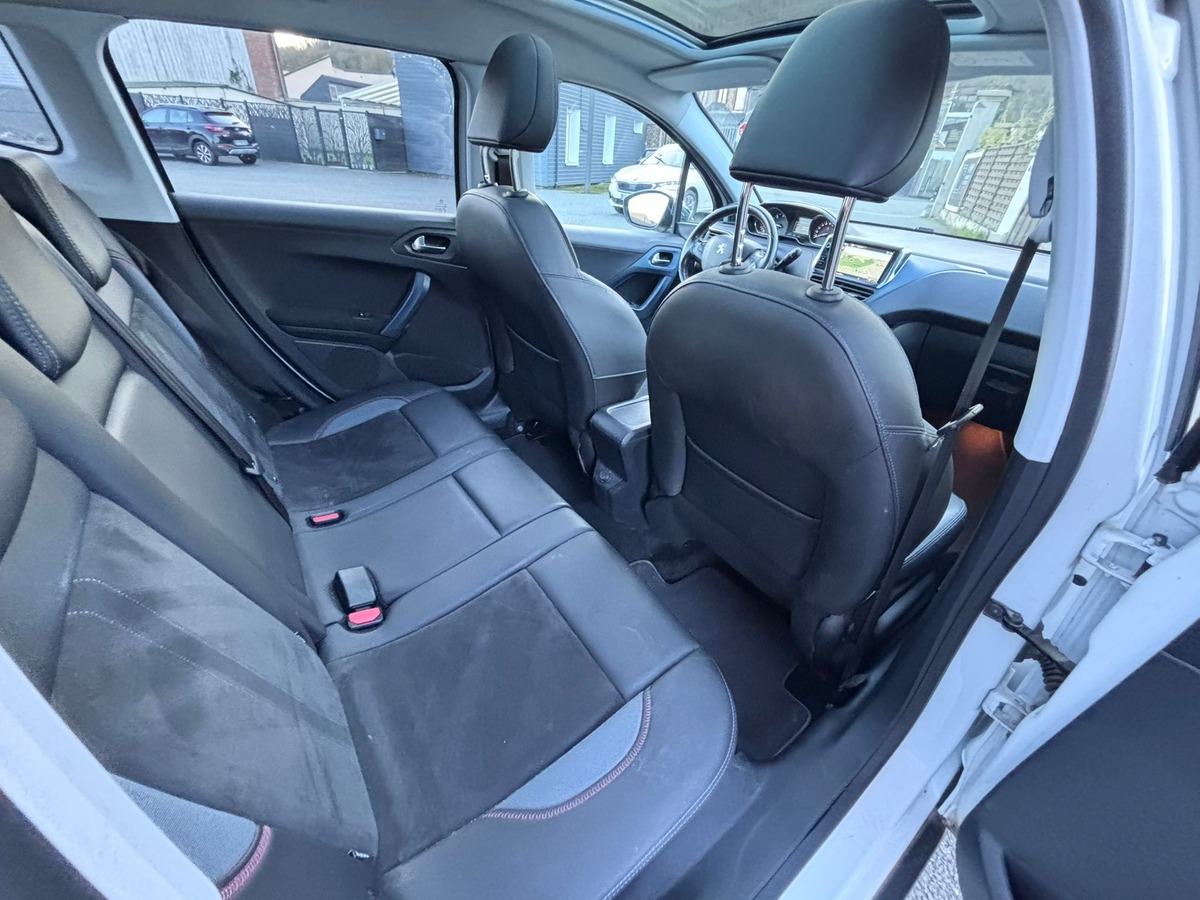 Peugeot 2008 1.6 e-HDi Crossway - Révisé - Garantie