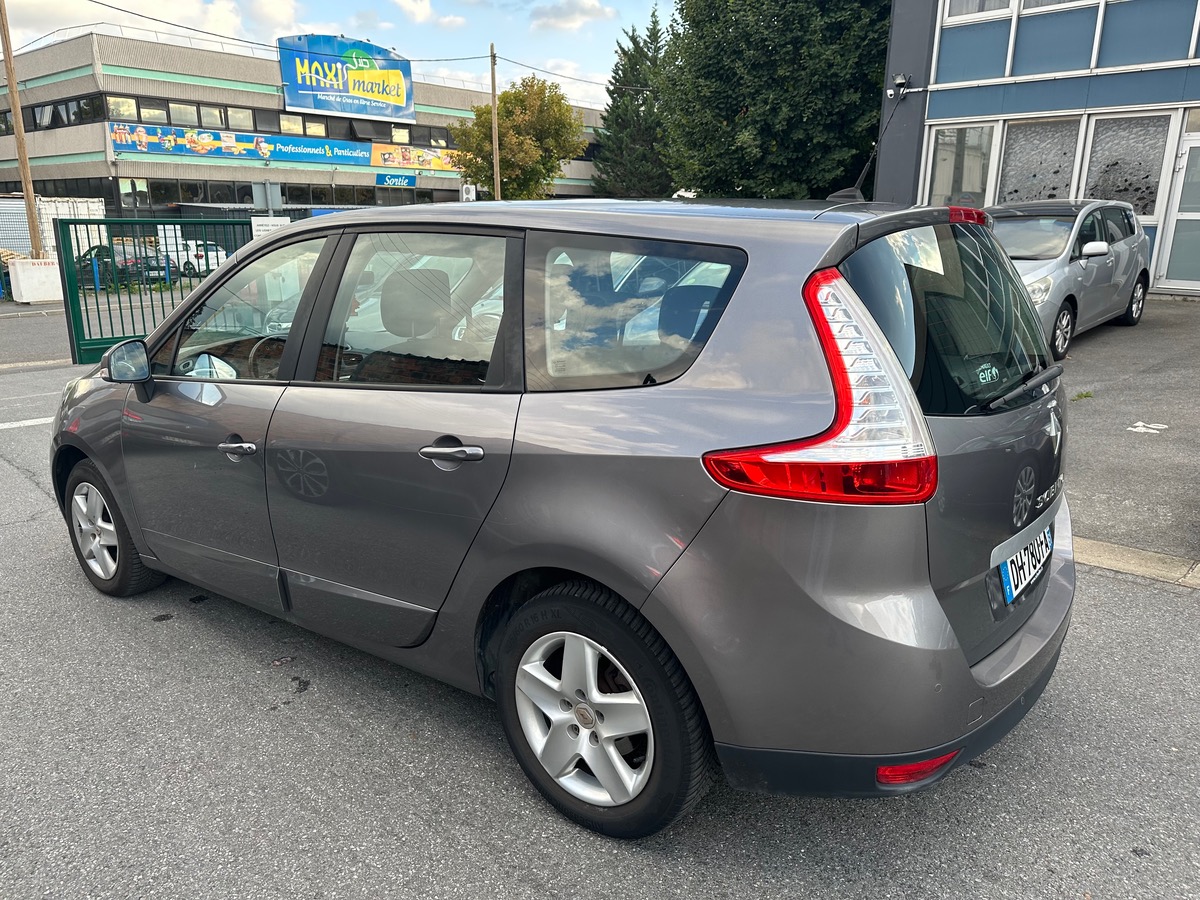 RENAULT Grand Scenic 1.6 DCI 130 CV 7 place 4XCArtte
