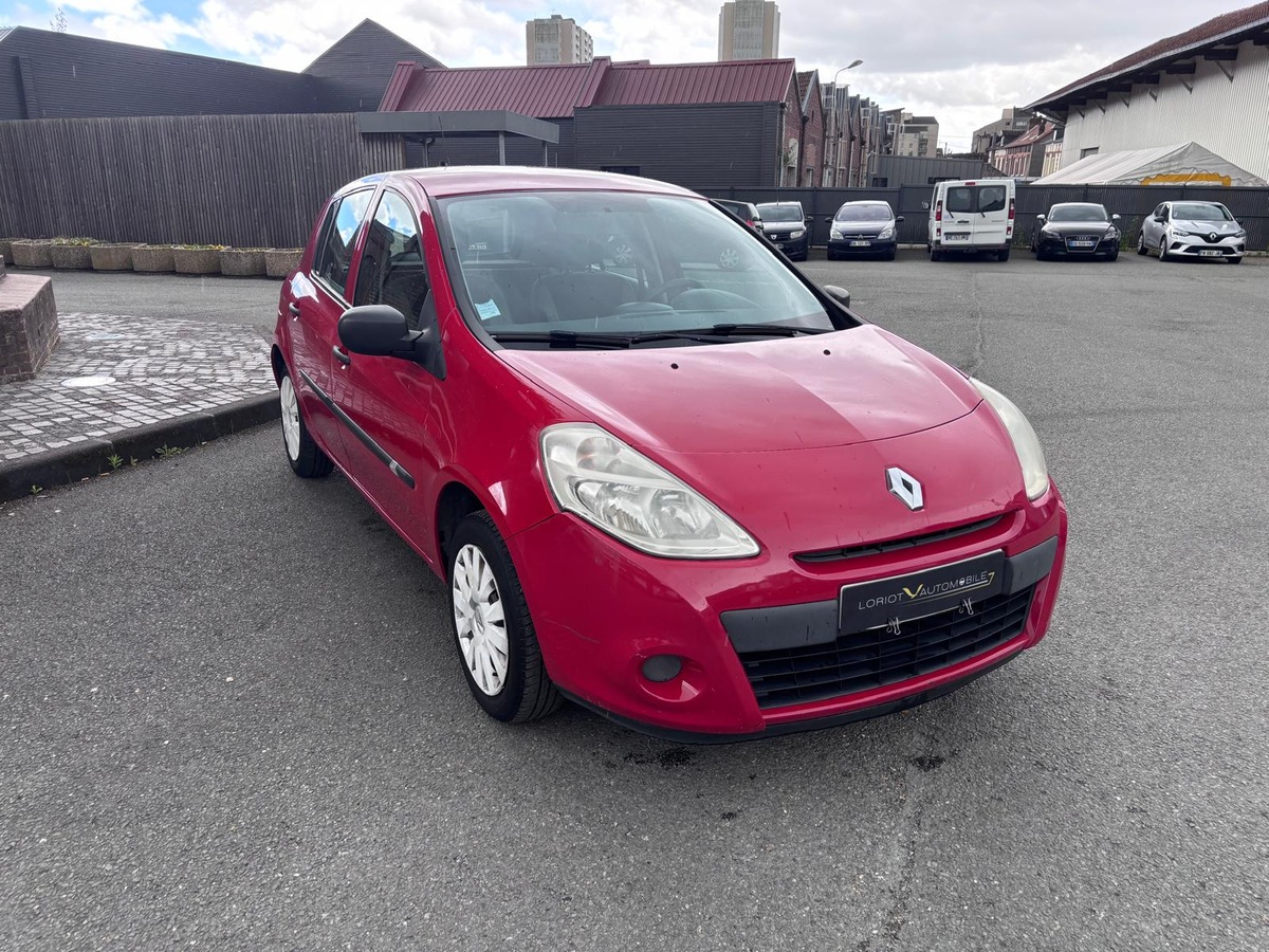 RENAULT Clio III 1.2 75cv - Première main - Garantie