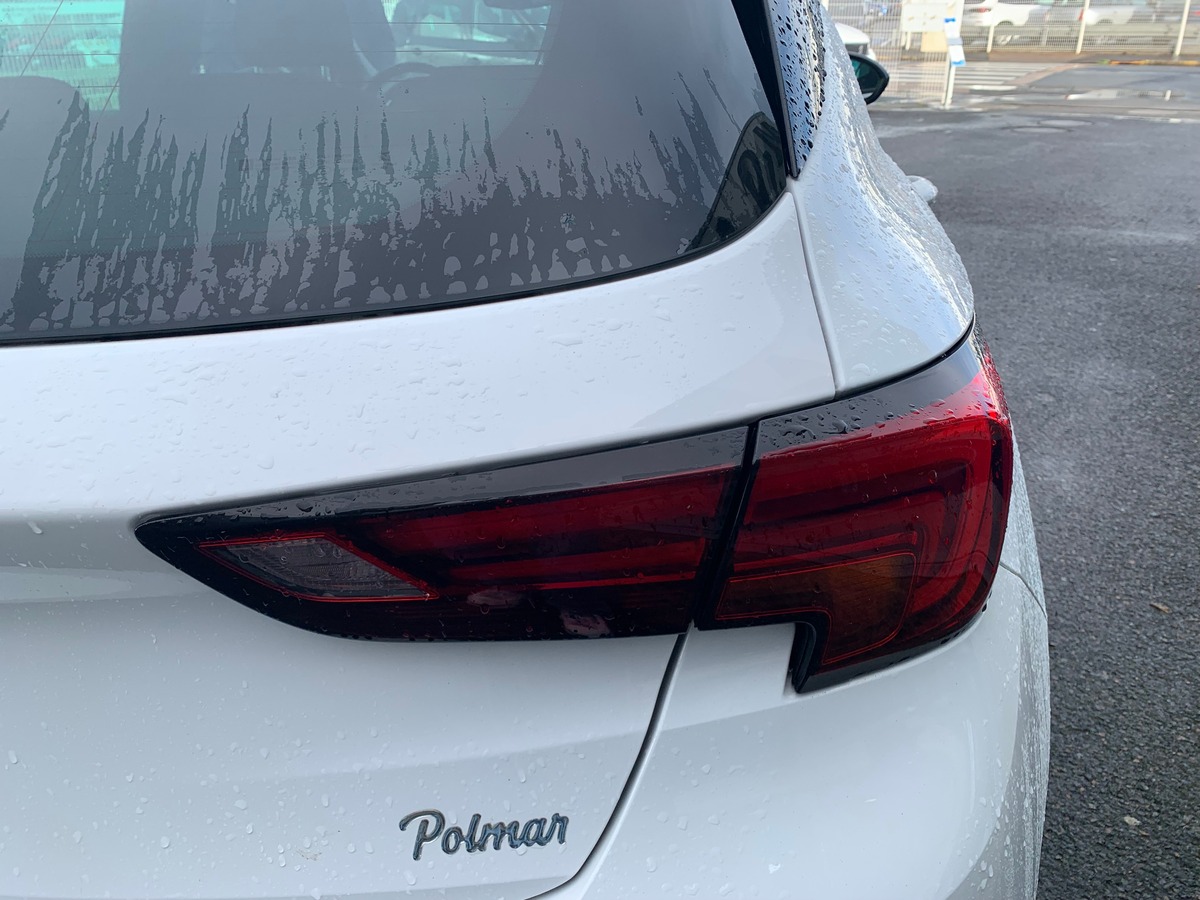 Opel Astra 105 ch | Black Edition | Caméra recul | Régulateur vitesse | Radar de stationnement avant