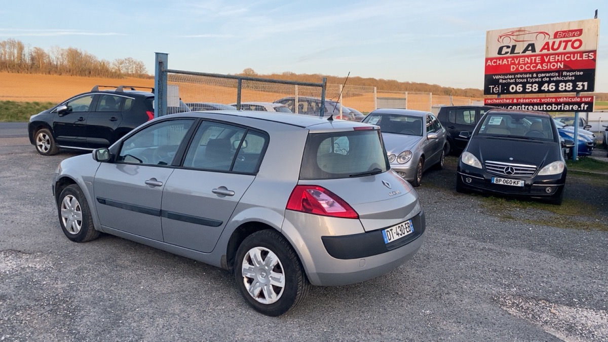 RENAULT Megane 1.5 dci 80cv 240000km petit prix 