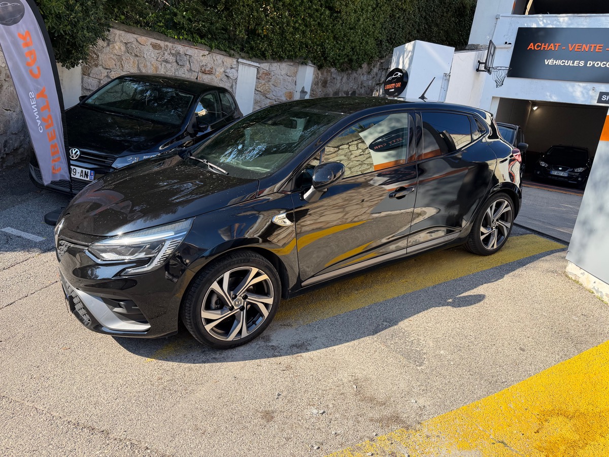 RENAULT Clio V  1.3 TCE 130 CV / RS LINE / Carplay / Caméra de recul /Full Black /KM Réel/ Son Focal