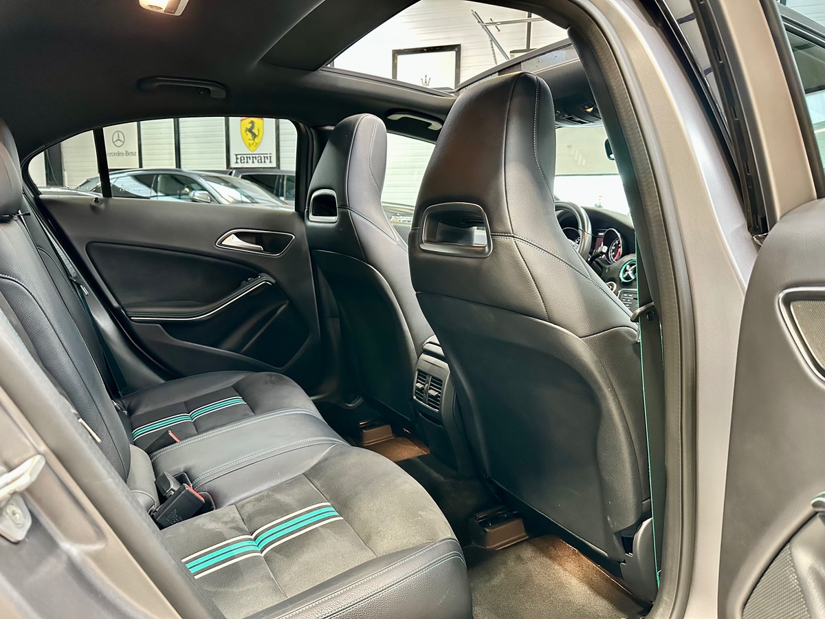 Mercedes Benz Classe A III (2) 250 218 Sport Motorsport Esition 7G-Tronic FR TO