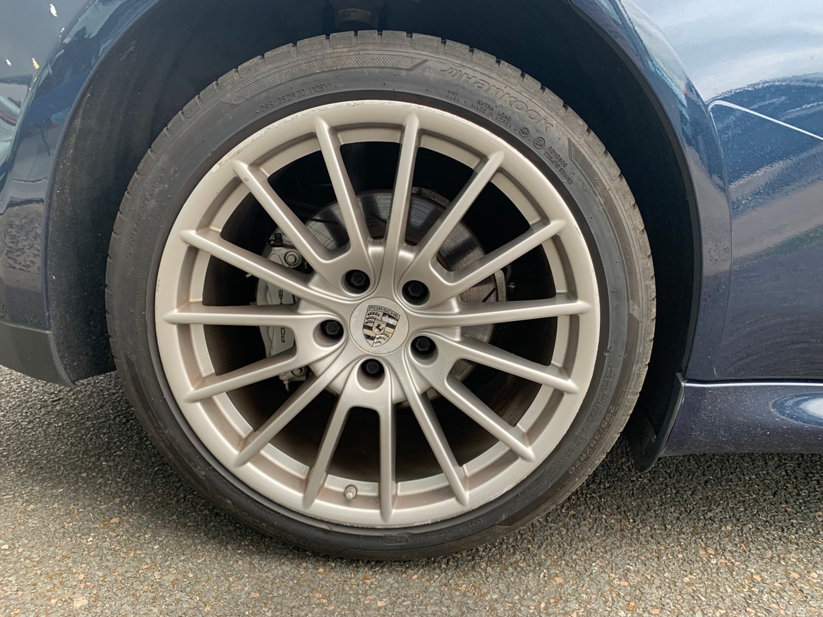 Porsche Panamera 380 ch | S Hybrid | Toit ouvrant | Mode Sport Plus | Siéges chauffants | Radars