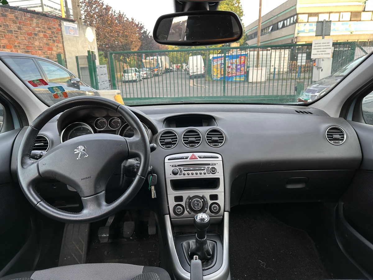 Peugeot 308 1.6 HDI 92 CV 1er main 4X 
