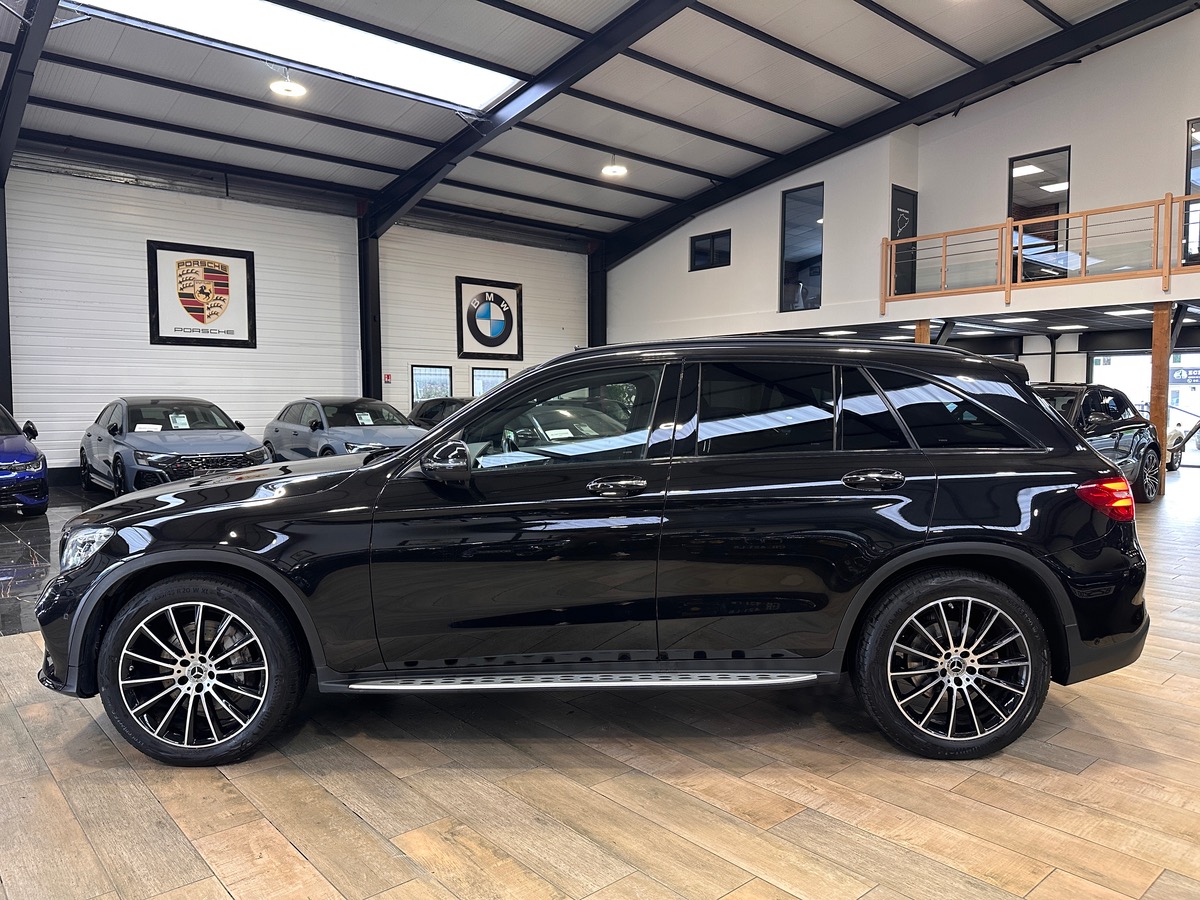 Mercedes-Benz Classe GLC 300 Fascination 4MATIC AMG 9G-Tronic - 1ère Main - Attelage - Options +++