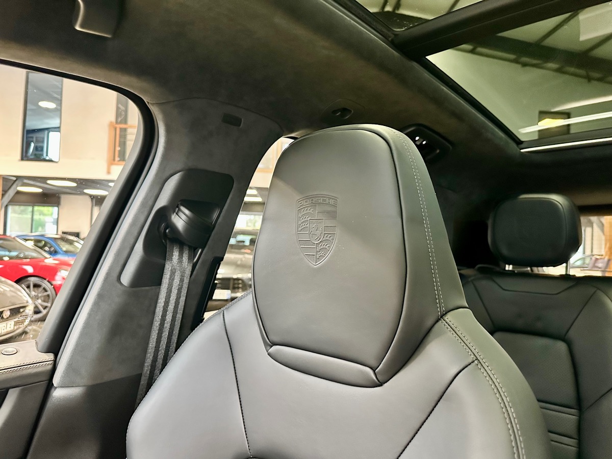 Porsche Cayenne III 3.0 V6 462CV E-Hybride Options ++++ b