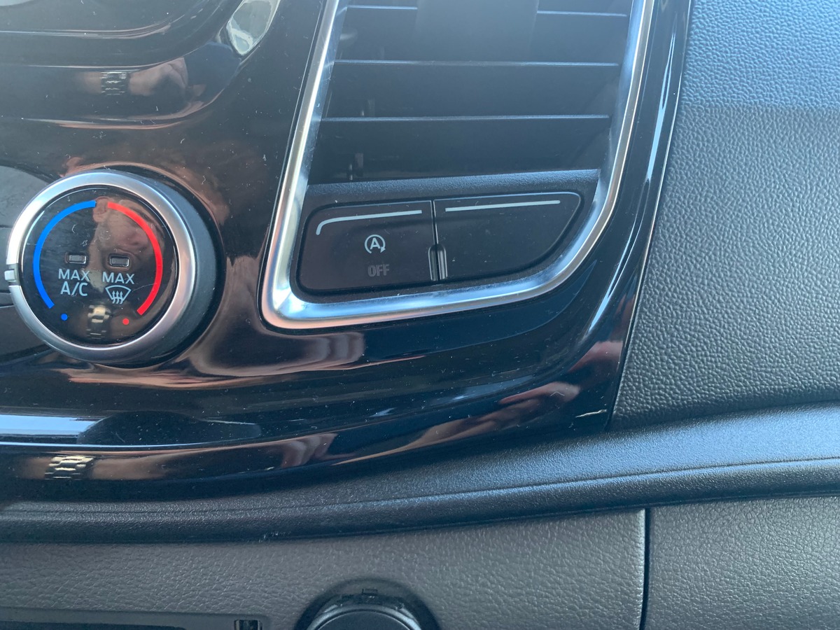 Ford TRANSIT CUSTOM 170 ch | 5 Places | TVA Récupérable