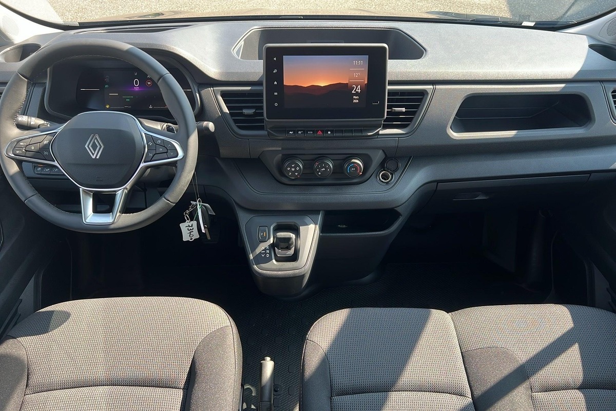 RENAULT Trafic CABINE APPROFONDIE L2H1 3T BLUE DCI 150 AUTO ADVANCE