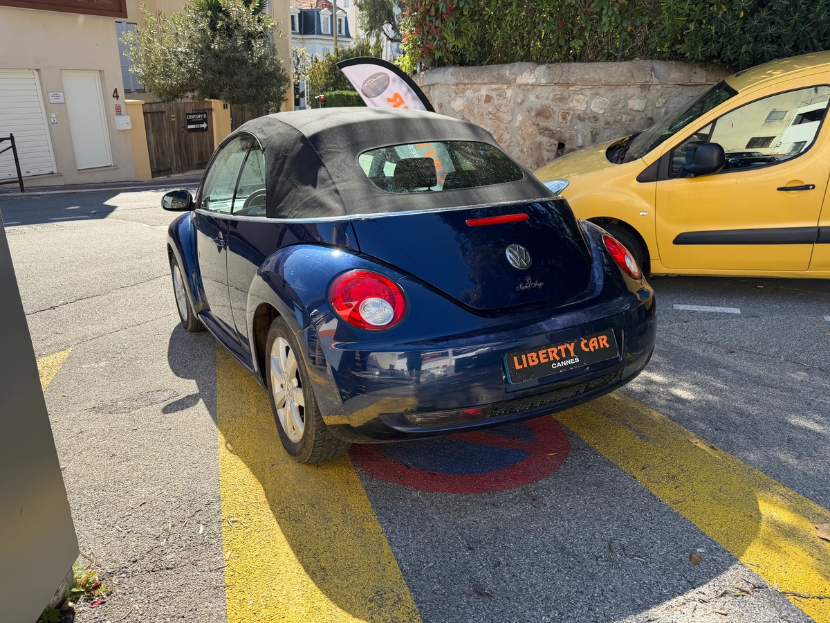Volkswagen NEWBEETLE Cabriolet 1.6 102 CV Phase 3 / 1er Main / Clim / Jantes / KM Réel