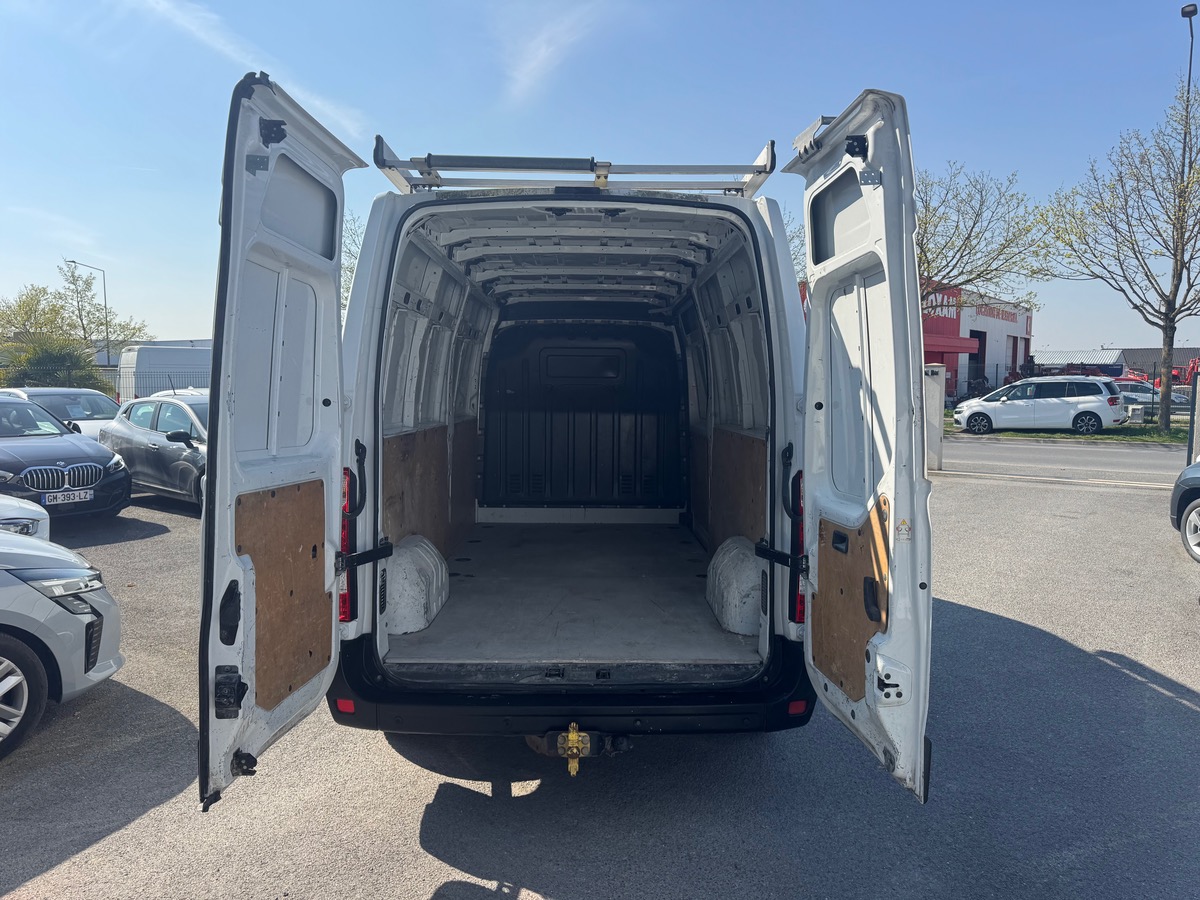 RENAULT Master L3H2 2.3 DCI 130CH GRAND CONFORT + GALERIE + ATTELAGE