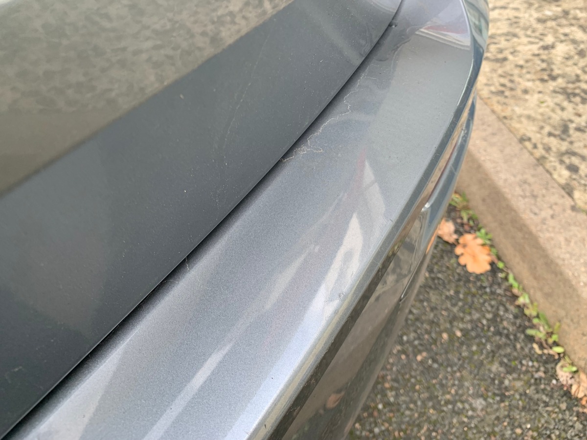 Volvo XC60 197 ch | R-design | Châssis Sport | Jantes Alu 21'' | Sièges Sport | Coffre électrique