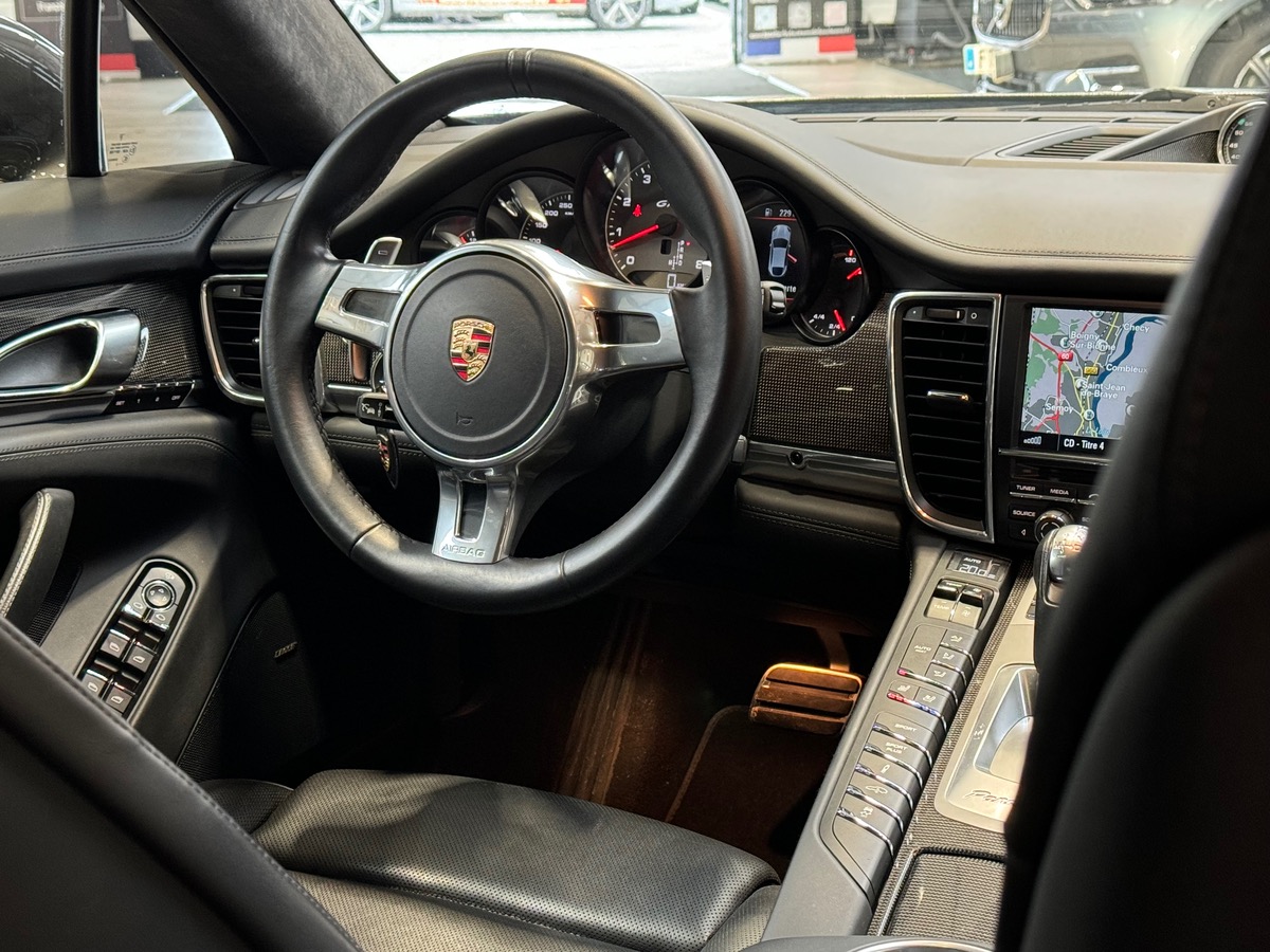 Porsche Panamera GTS 4.8 V8 PDK 430CV FRANCE P