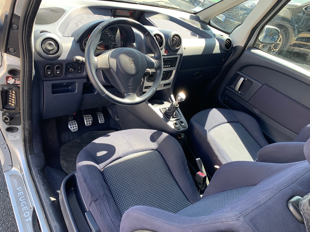 Peugeot 1007 68 chevaux | Climatisation | Régulateur de vitesse | Vitres électriques | Roue secours