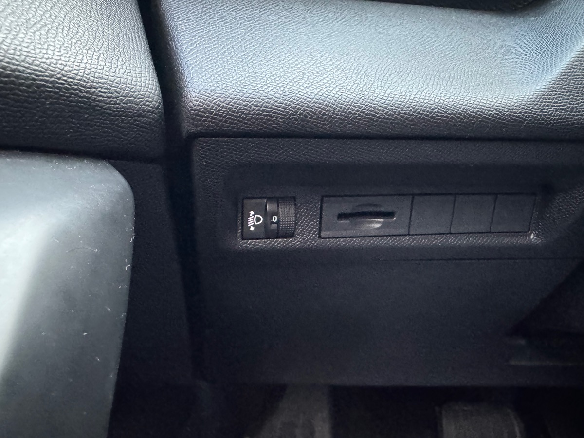 Peugeot 308 SW 130 ch | Active Pack | Capteur de pluie | Phares LED | Radar stationnement arriére