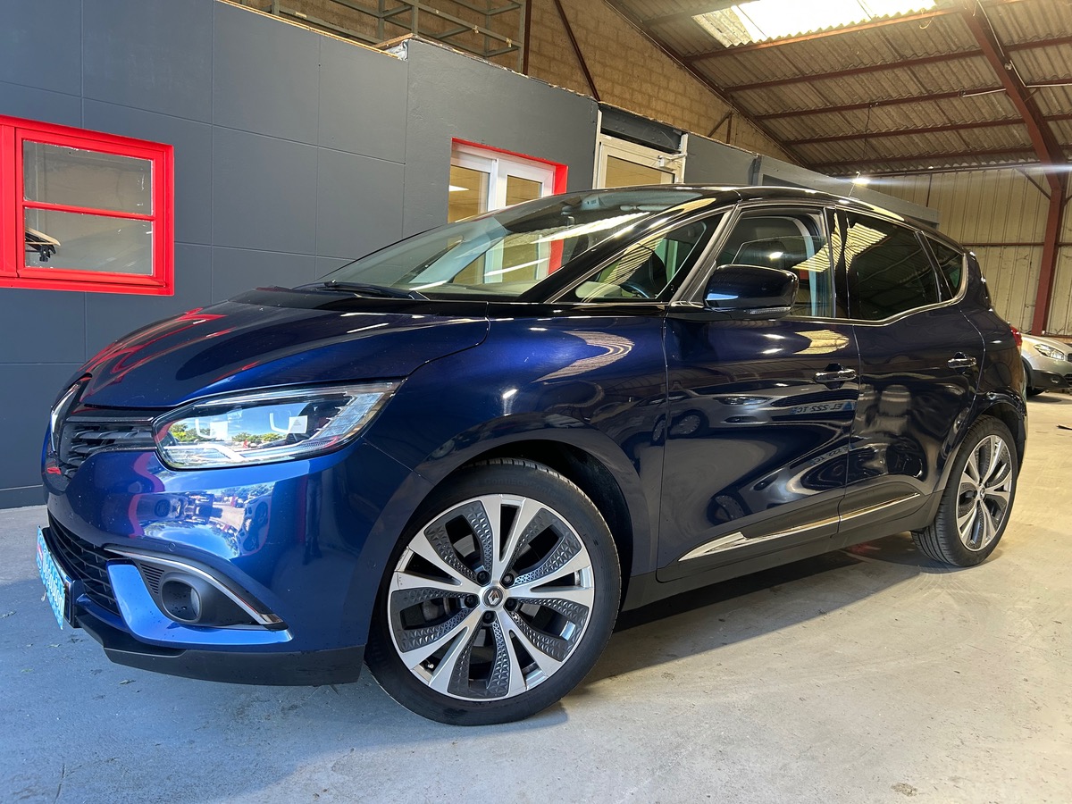 RENAULT Scenic