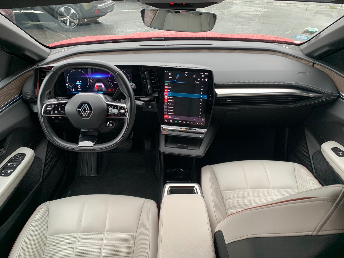 RENAULT MEGANE E TECH ELECTRIC 220 ch | ICONIC EV60 SUPER CHARGE | Pack Performance autonomie