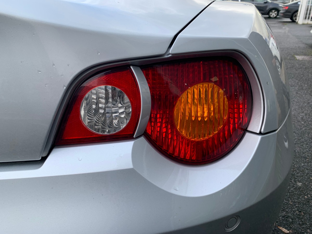 Bmw Z4 231 ch | 3.0L | Roadster | Cuir | GPS | Radar de recul | Climatisation | Pack Nord