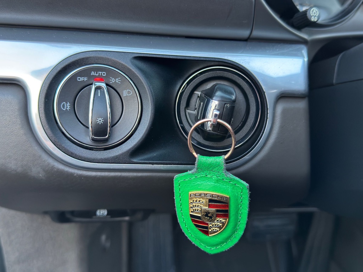 Porsche 718 2.0 PDK 300ch Boxster