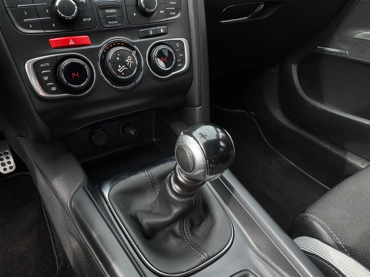 Citroën DS4 2.0L HDI 136 Electro shot BVM6