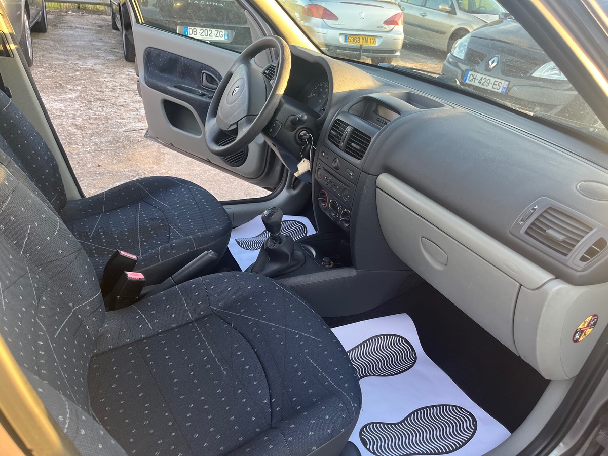 RENAULT Clio 1.5 dci