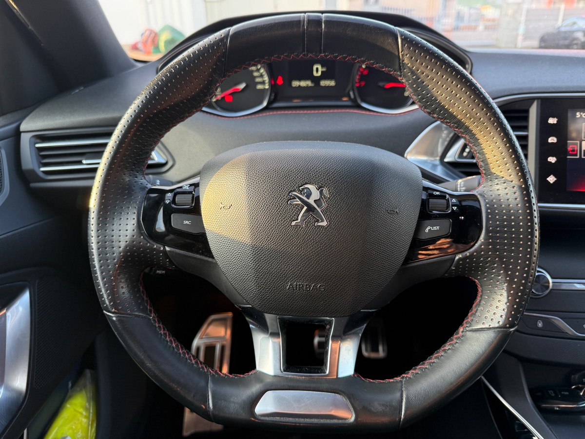 Peugeot 308 1.2L PureTech 130ch Gt line S&S, courroie remplacée