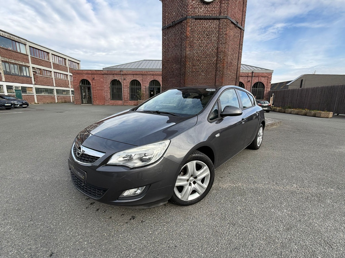 Opel Astra 1.4 100CH ENJOY / REVISEE / GARANTIE