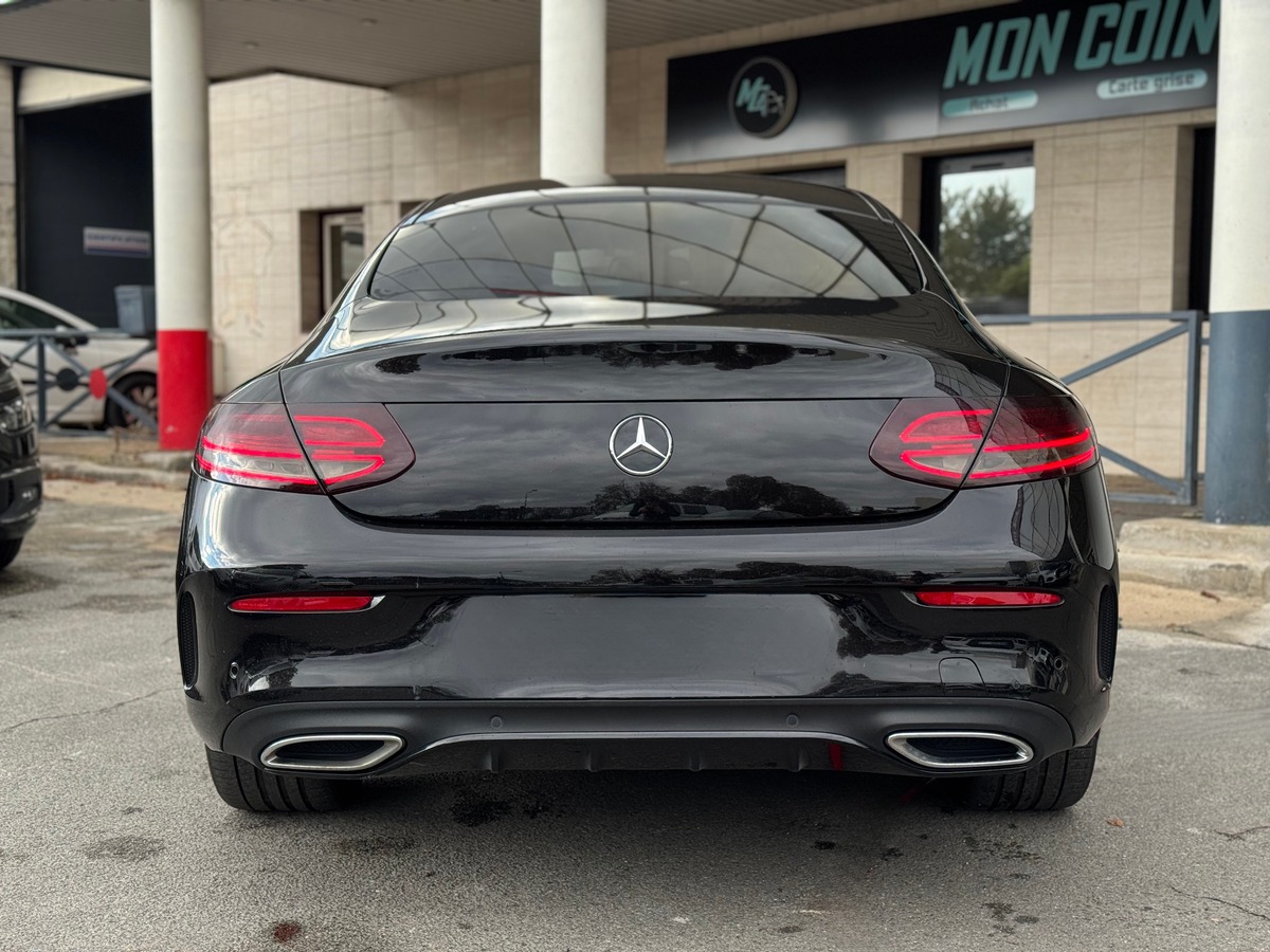 Mercedes-Benz Classe C Coupé 220 CDi Black Edition 9G-TRONIC+ 170 cv