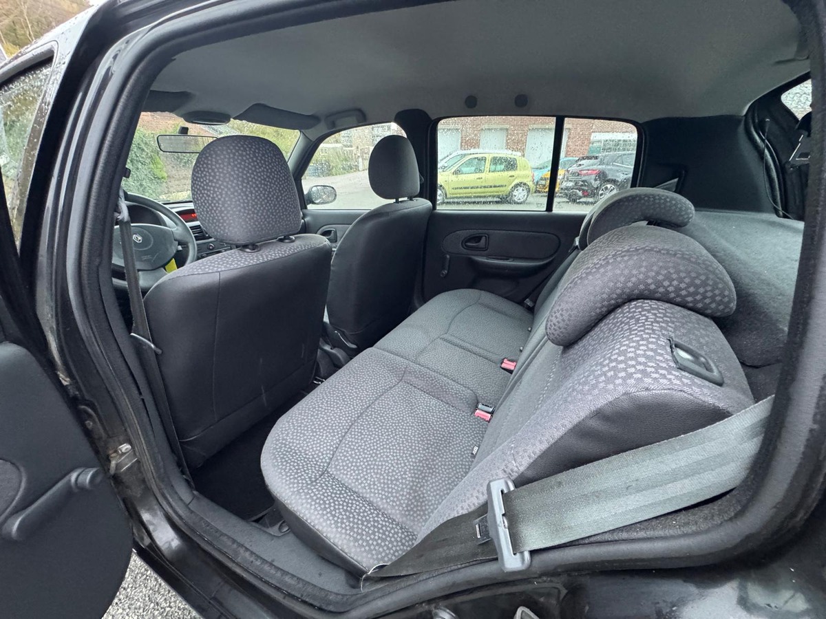 RENAULT Clio II Campus 1.5 DCI 68cv - Garantie