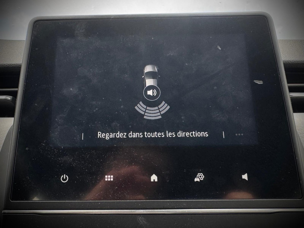 RENAULT Clio V 1.0 TCE 90 INTENS / BVM