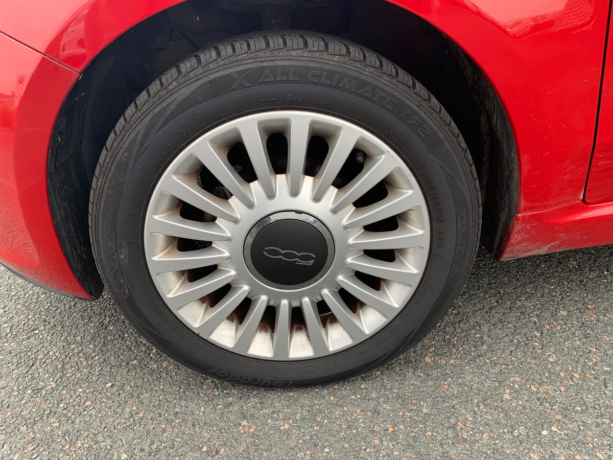 Fiat 500 .