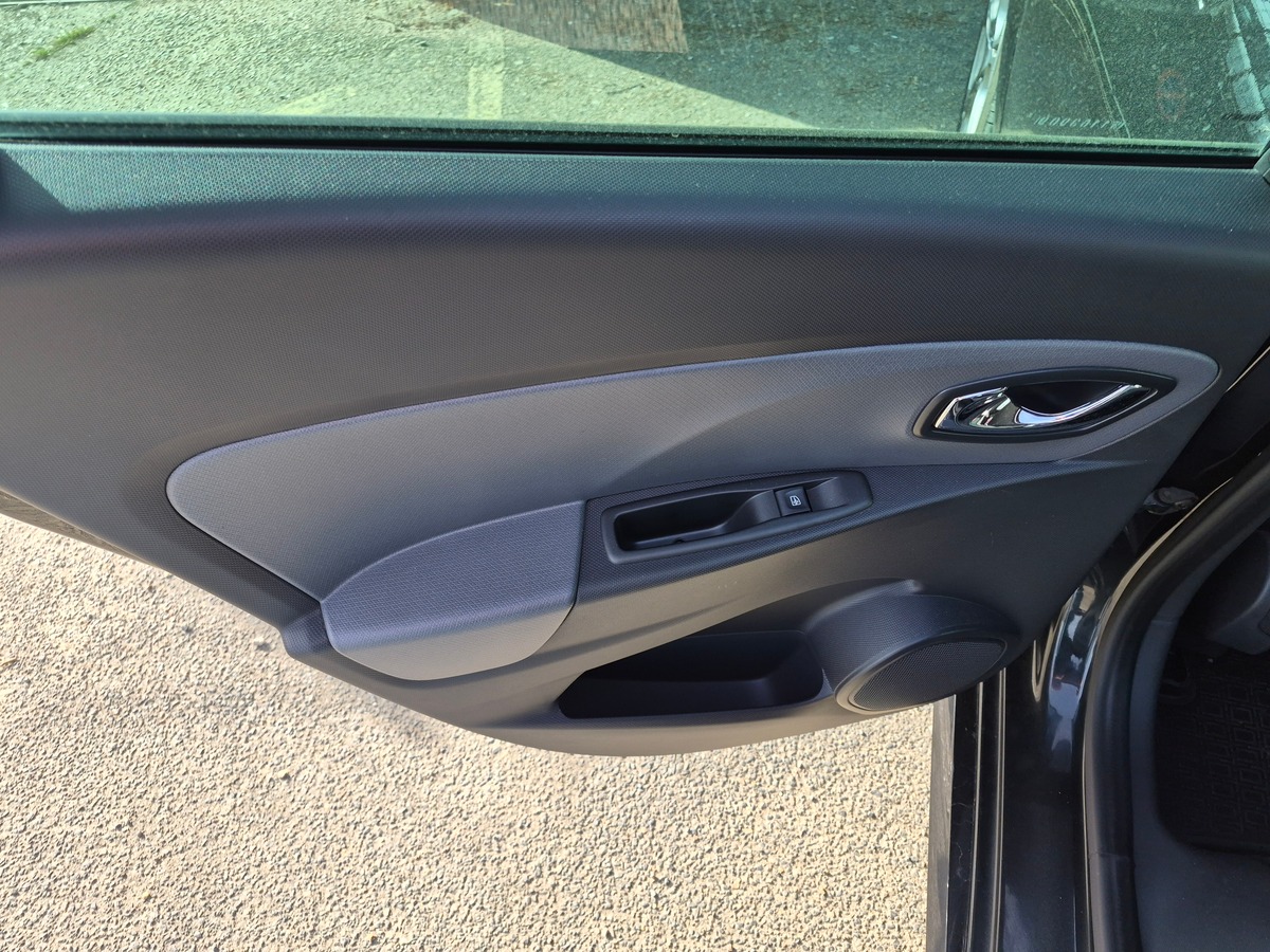 RENAULT Clio IV Estate 120 ch GT EDC