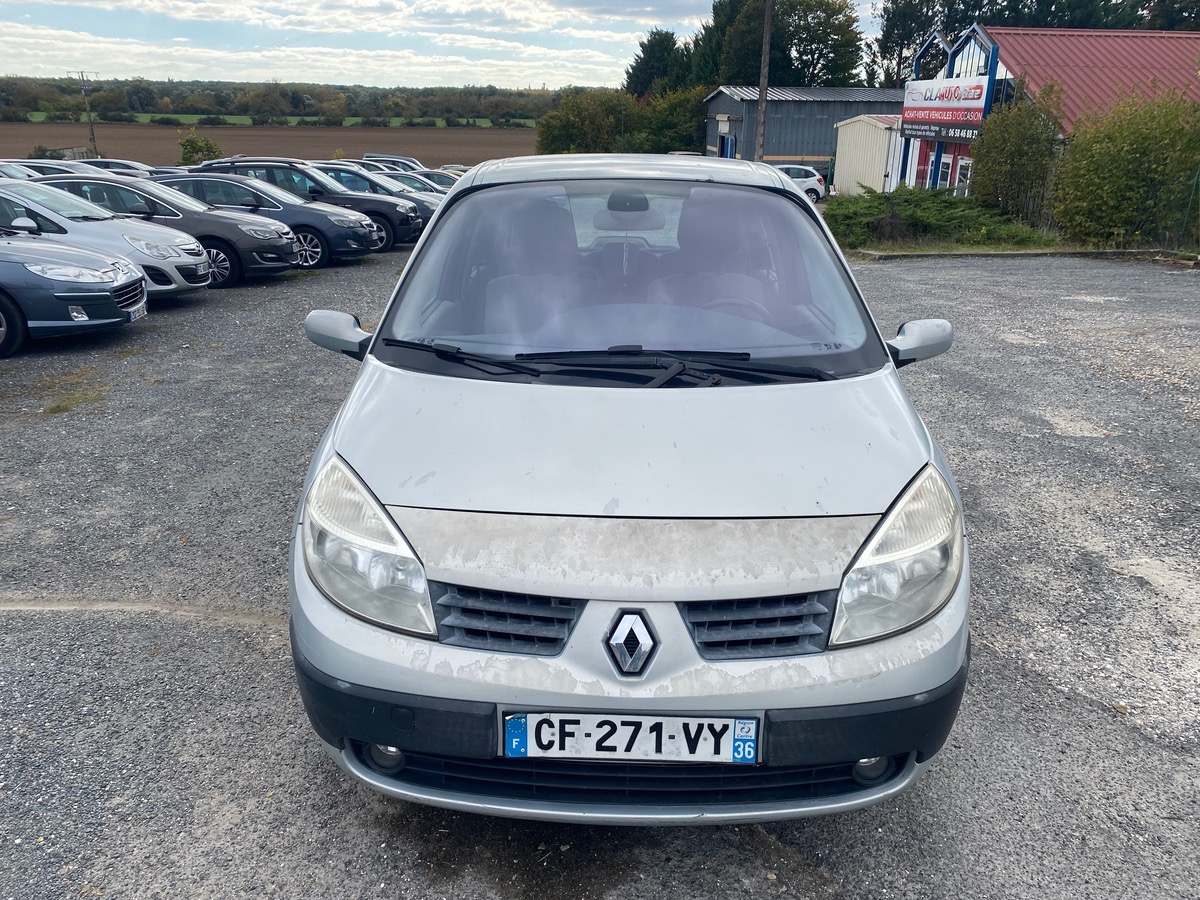 RENAULT Scenic II 1.9 dci 120cv petit prix controle technique ok