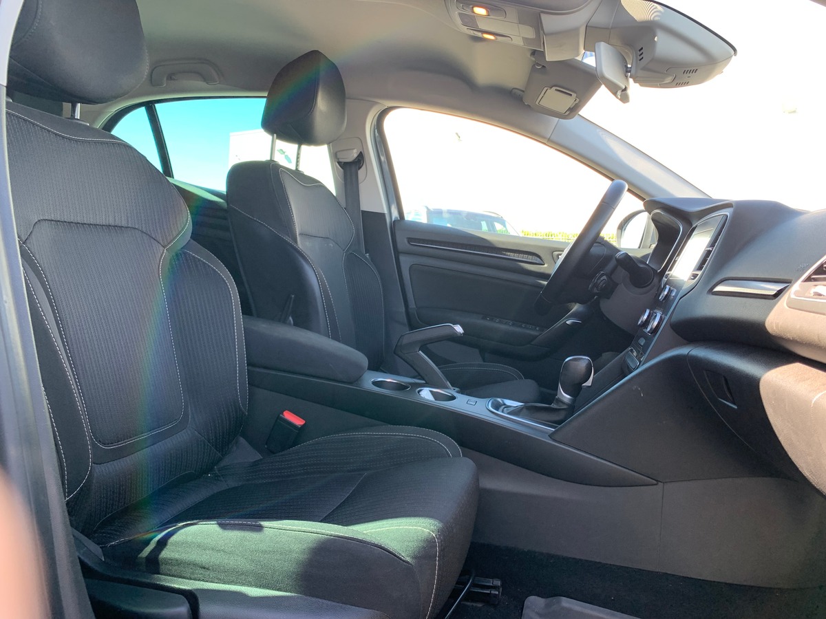 RENAULT Megane IV 110 ch | Business | Régulateur de vitesse | GPS | Boite automatique | Roue secours